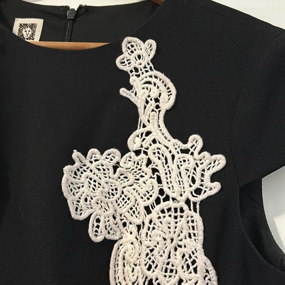 Anne Klein Black Cocktail capped sleeves Zip-Up white Lace Embellished Dress - Picture 3 of 5